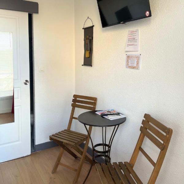 Hotel Le Carnon Buitenkant foto