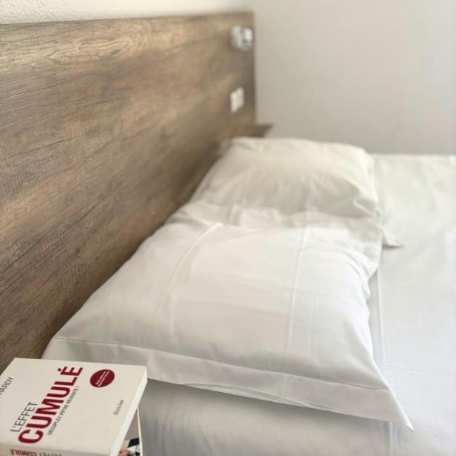Hotel Le Carnon Buitenkant foto